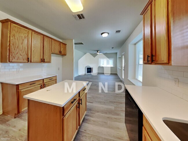 Foto del edificio - 4 br, 3 bath House - 1017 Chardonnay Xing