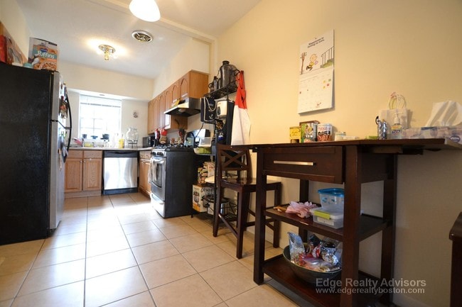 Photo - 132 Lake Shore Rd Apartment