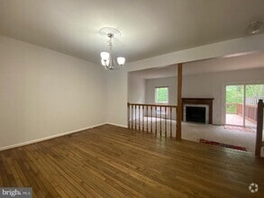 Building Photo - 151 Sulgrave Ct