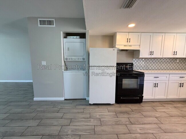 Foto del edificio - 3302 W Loma Ln