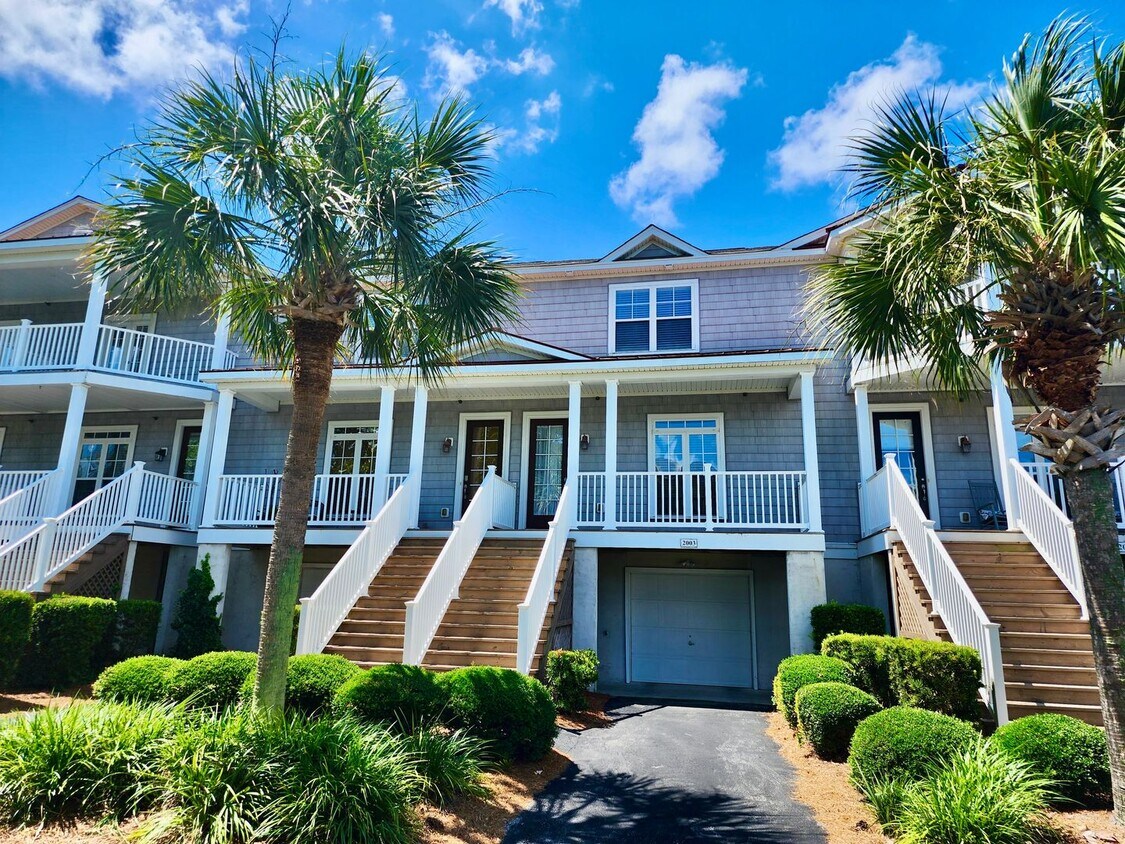 Foto principal - Luxury condo in Charleston National with g...