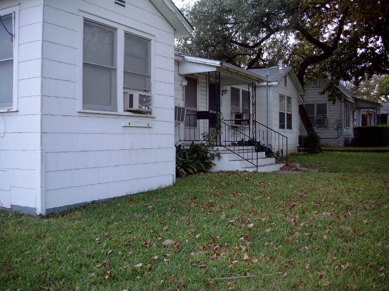 2202 Lee Hall St, San Antonio, TX 78201 Room for Rent in San Antonio
