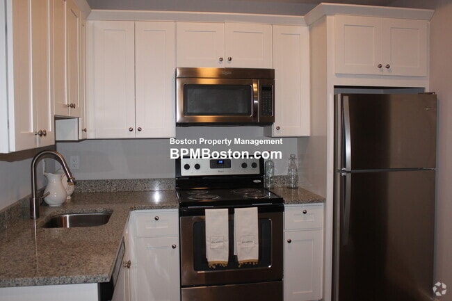 Building Photo - 2 Merrymount Pky