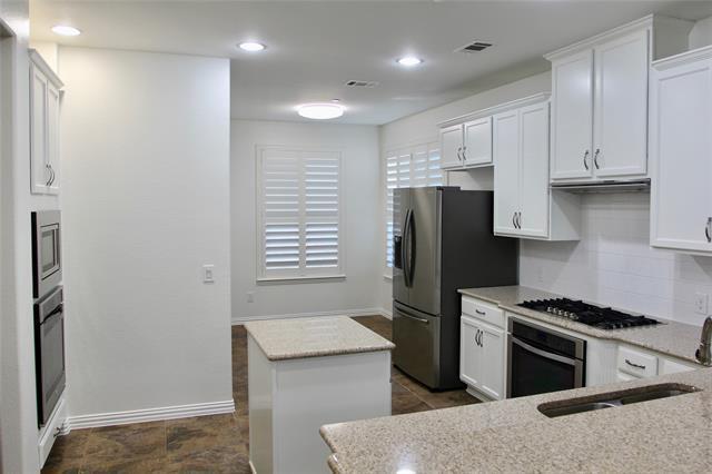 Foto del edificio - 4821 Bayview Dr