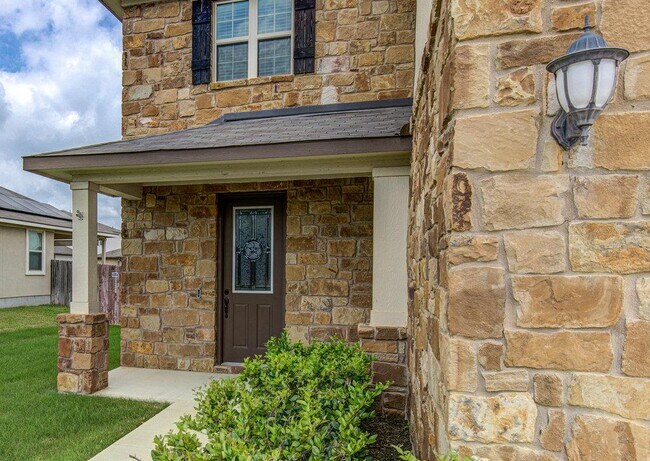 Foto del edificio - 17324 Brittle Ln