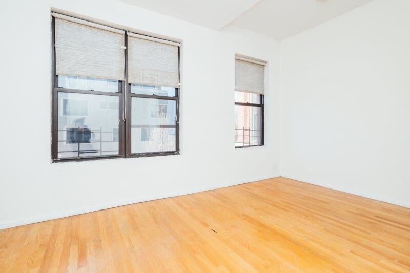 Foto principal - 631 Grand Ave