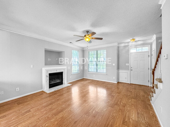 Foto del edificio - 4154 Whitney Pl NW