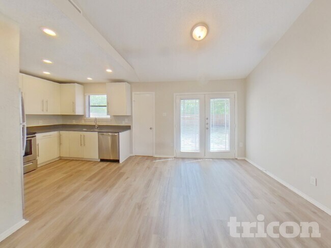 Foto del edificio - 837 Globe Ave