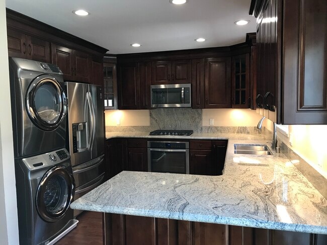 Photo - 9660 Durham Dr Townhome