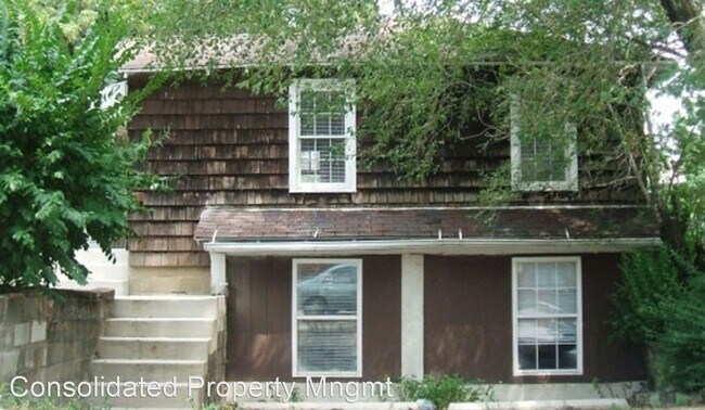 Building Photo - 2 br, 1 bath House - 330 Pearl