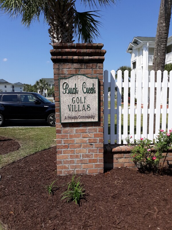 Foto del edificio - 661 Tupelo Ln