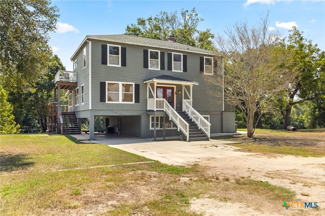 Primary Photo - 1105 Lakeview Dr