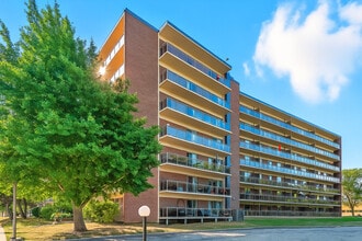 Building Photo - Maple Avenue Properties II