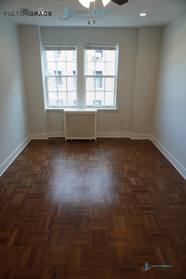 Foto del edificio - 422 W Melrose St