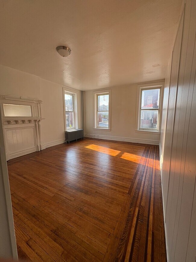 Foto del edificio - Available Now! 1 bedroom apartment.
