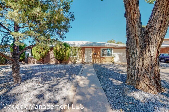 Foto del edificio - 4 br, 2 bath House - 7707 Morrow Ave NE