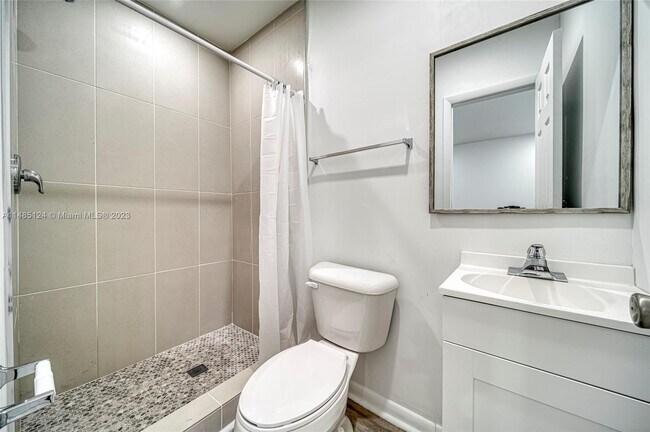 Foto del edificio - 1291 NW 40th St