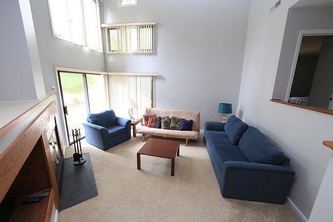 Foto del edificio - 4320 Beechnut Ln