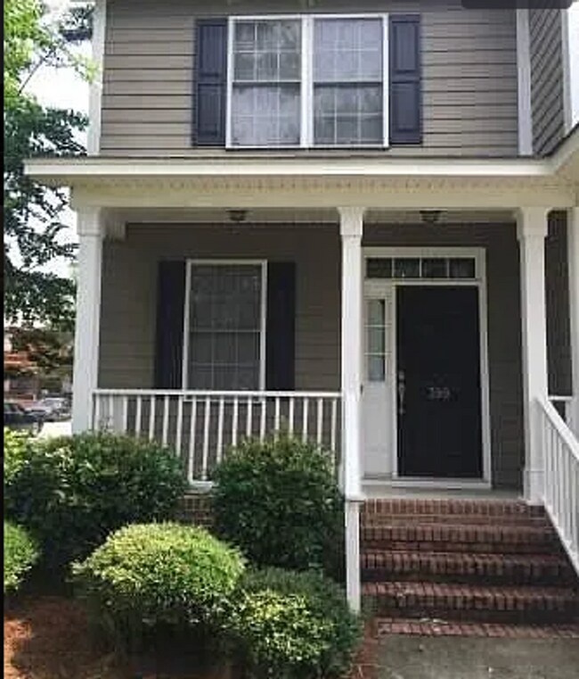Foto del edificio - 399 Wormwood Ln