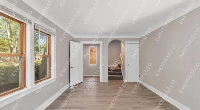 Building Photo - 3121 Heatherdowns Blvd