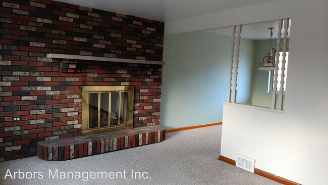 Building Photo - 2 br, 1 bath House - 1870 Haymaker Rd
