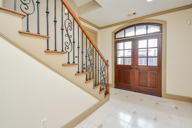 Foto del edificio - 1808 Wichita St