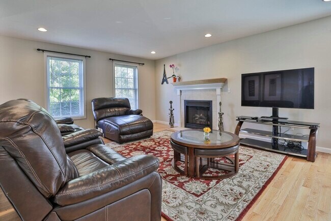 Building Photo - 1 Constantine Dr