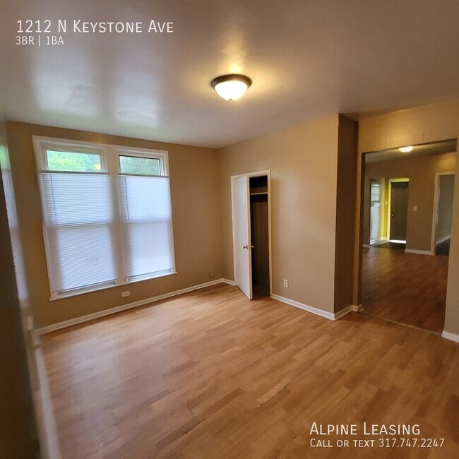 Building Photo - Near Eastside 3BR House!