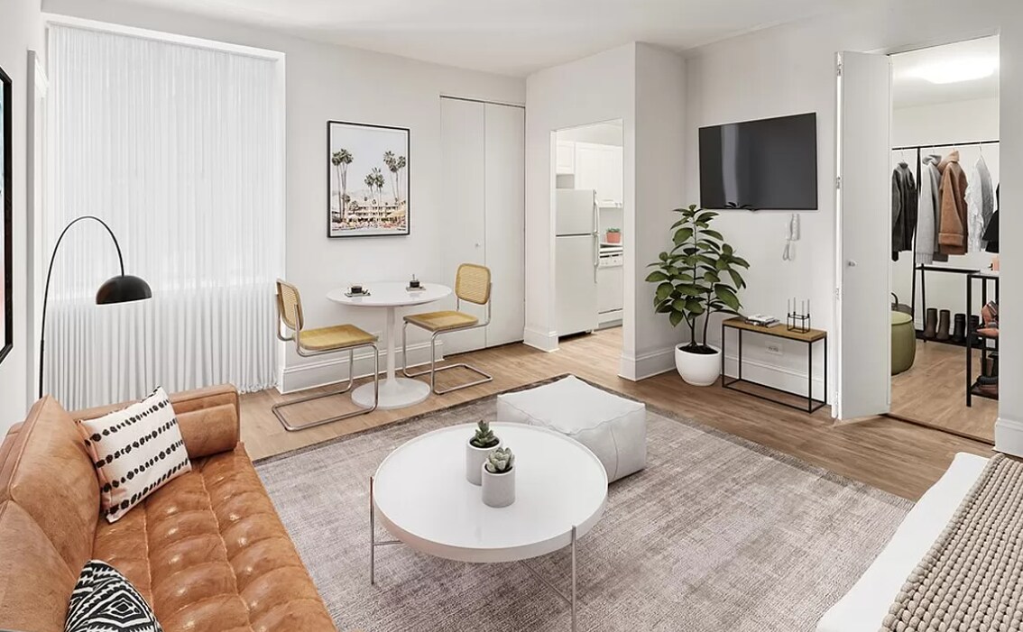 Foto principal - 56 W 34th St.