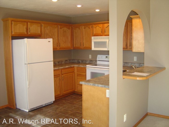 Building Photo - 3 br, 2 bath House - 3314 W. Erie St.