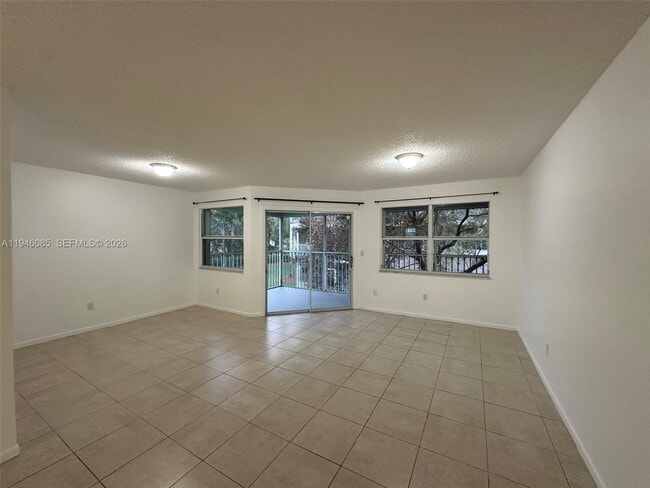 Foto del edificio - 2636 SE 20th Ct