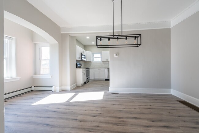 Foto del edificio - 235 Morwood Rd