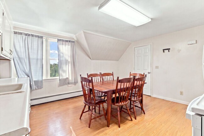 Foto del edificio - 52 Linden St