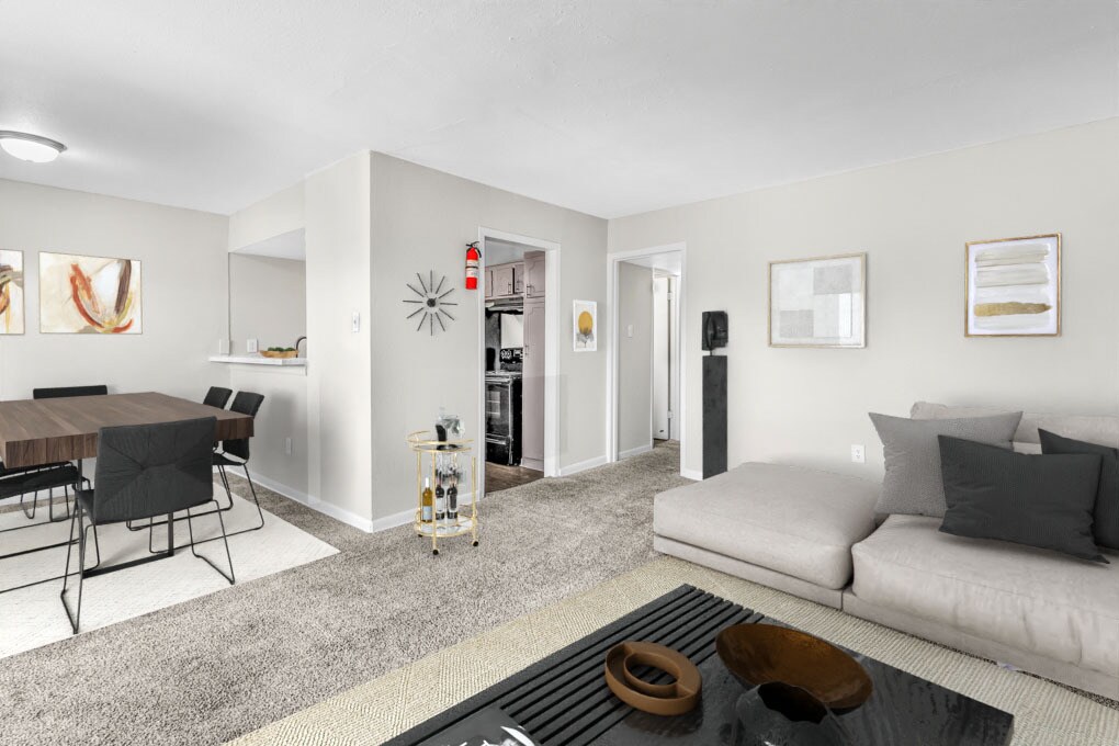 5135 North Fwy Unit 8, Houston, TX 77022 Room for Rent in Houston, TX