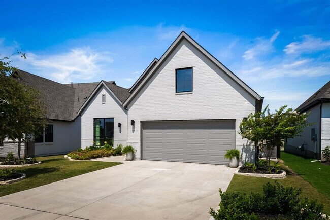 Foto del edificio - 508 Castillo Bnd