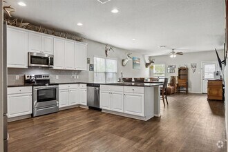 Building Photo - 1413 Coffee Tree Dr