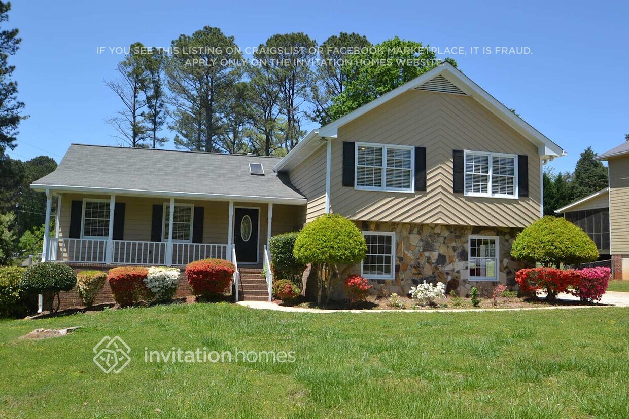 Primary Photo - 3945 Thornhill Dr SW