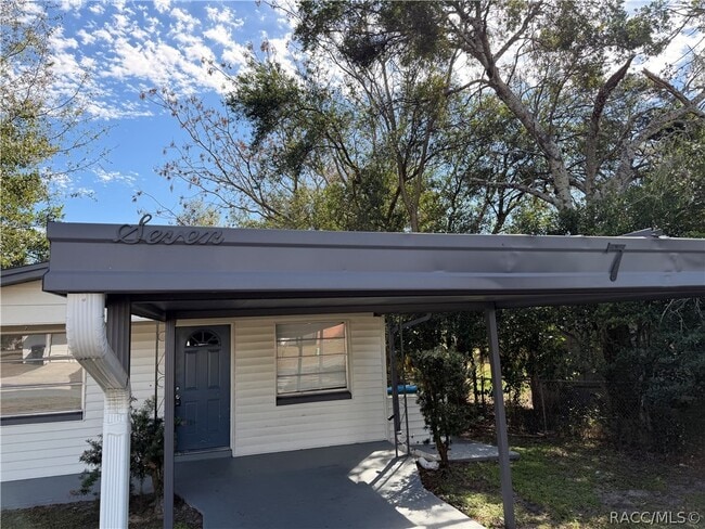 Foto del edificio - 7 N Jackson St