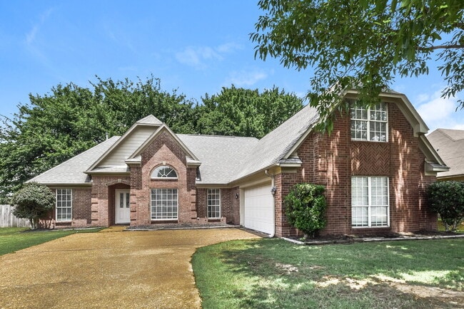 Building Photo - 2346 Kindlewood Dr