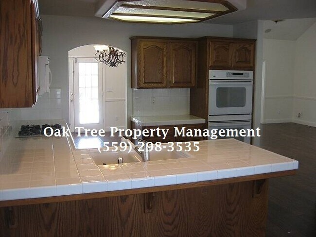 Foto del edificio - 138 W. Vermont Ave. (Teague/Minnewawa) ~ M...