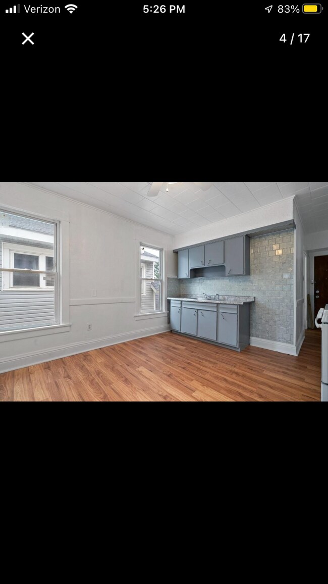 Foto del edificio - 2310 Broadway St