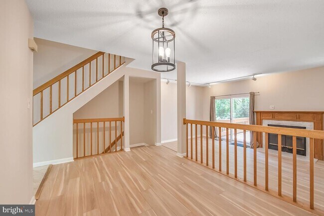 Foto del edificio - 1657 Oak Spring Way