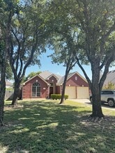 Building Photo - 1811 Montana Sky Dr