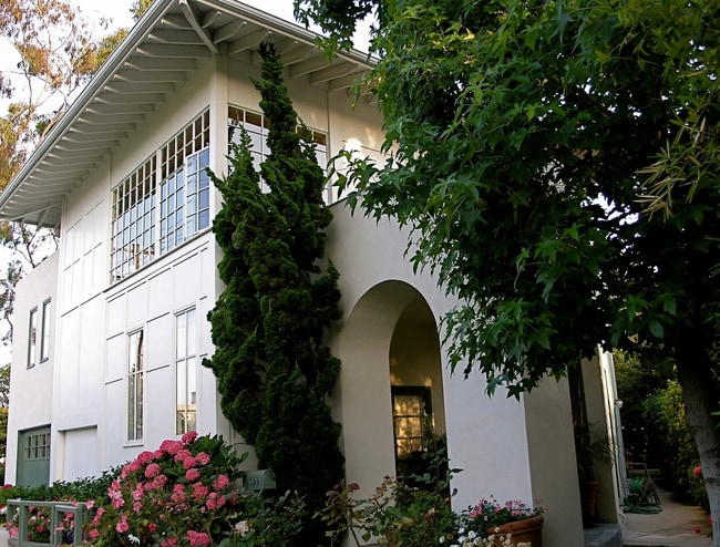 Building Photo - 1322 2nd St