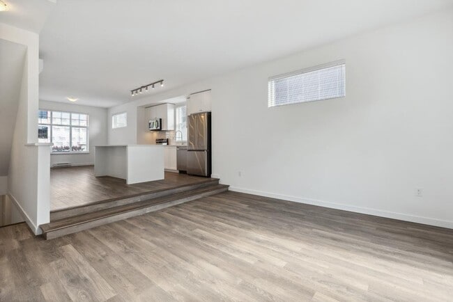 Building Photo - 15778 150 St