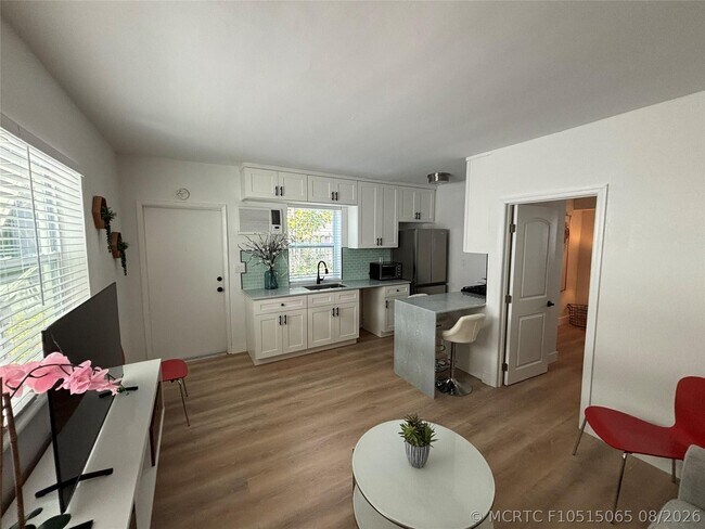 Foto del edificio - 1315 SE 2nd St