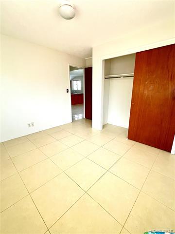 Foto del edificio - 3379 Kilauea Ave