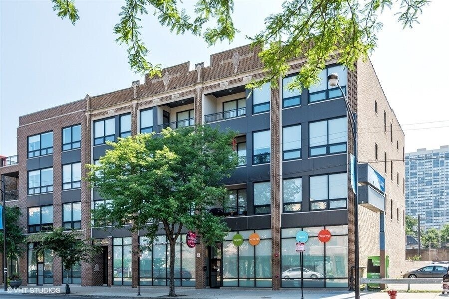 Primary Photo - 5427 N Broadway St