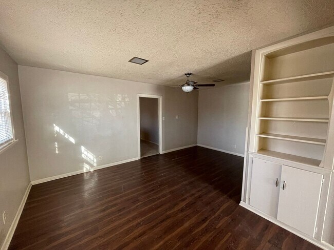 Foto del edificio - 2320 33rd St