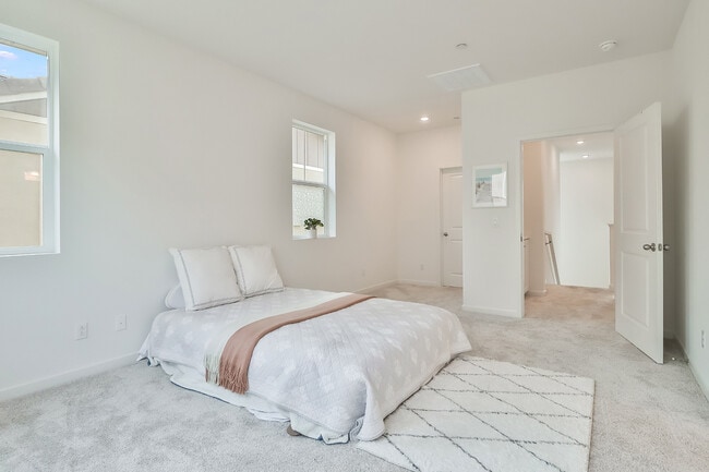 Master suite - 3092 Acebo Dr